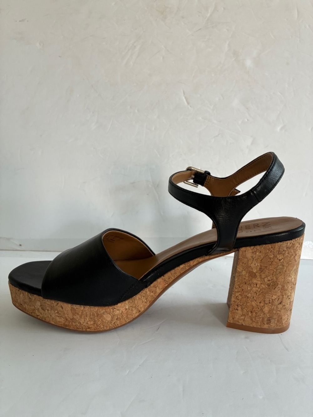 NATURALIZER $110 Women Black Lilly Cork Block Heel Platform Sandals Ankle Strap - Picture 6 of 9